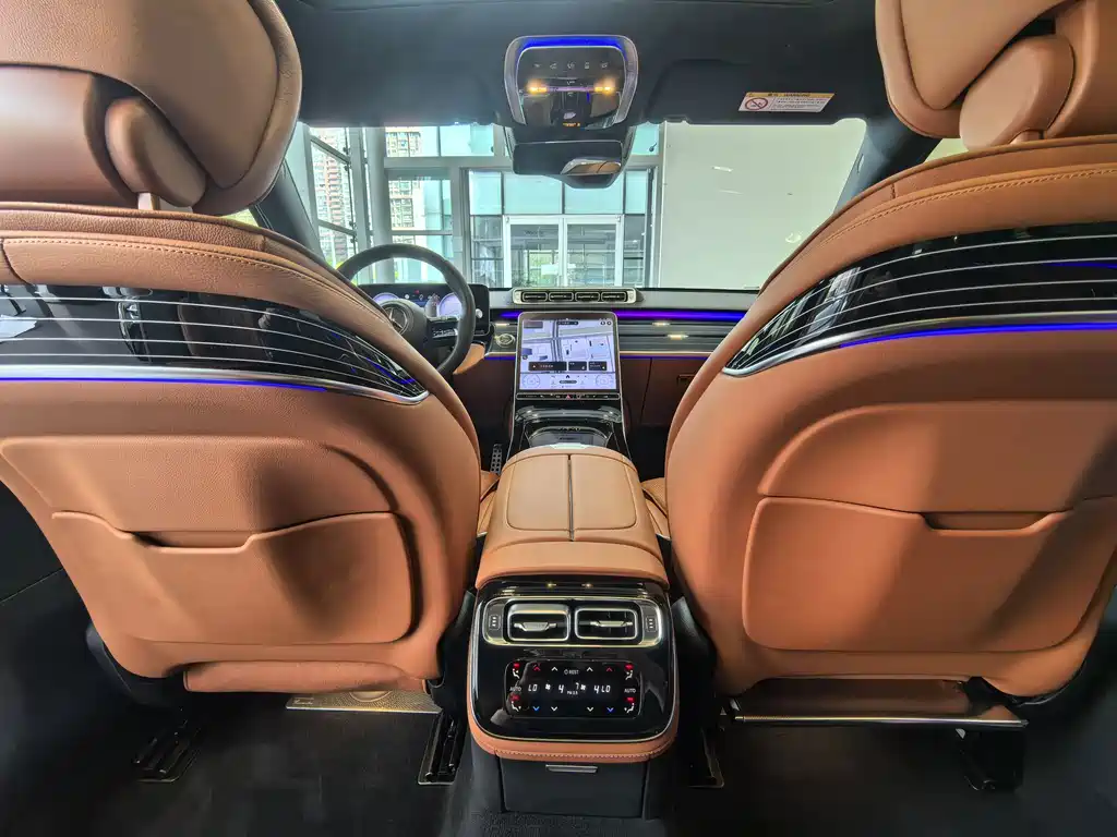 Mercedes-Benz S-Class — миниатюра 12