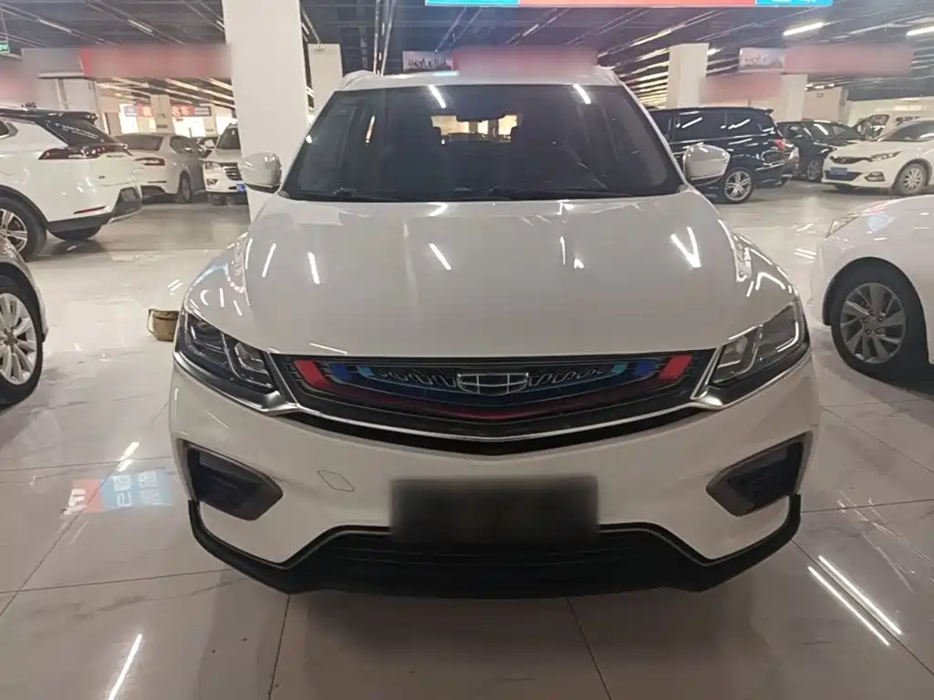 Geely Binyue — миниатюра 3