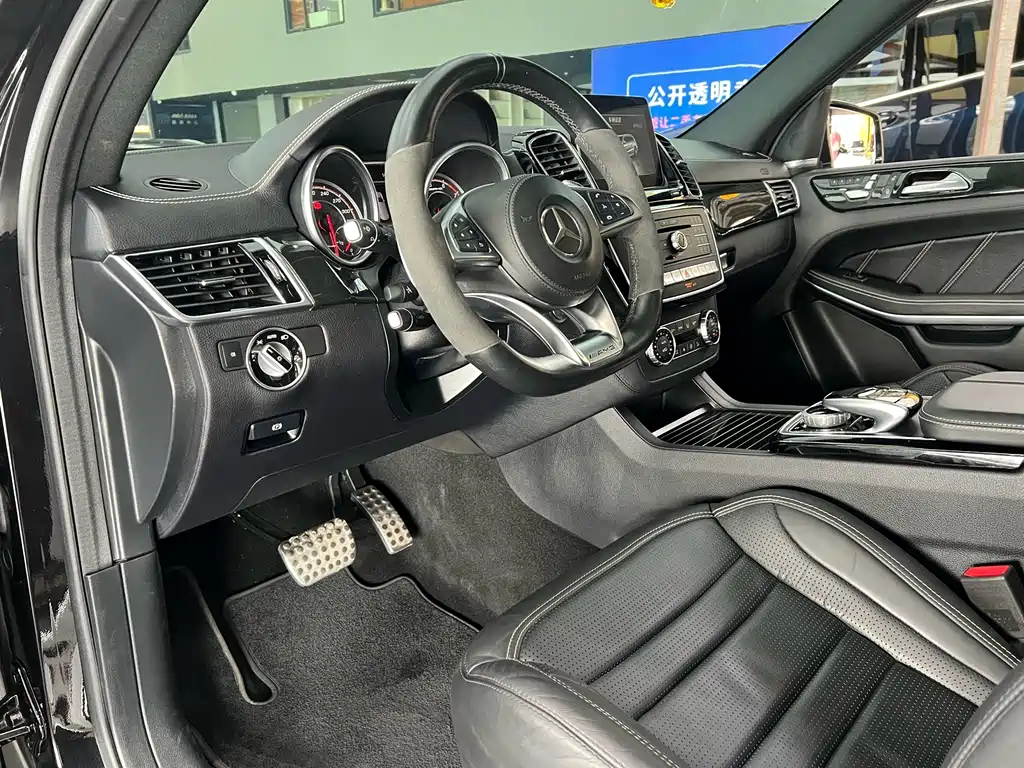Mercedes-Benz GLS AMG — миниатюра 2