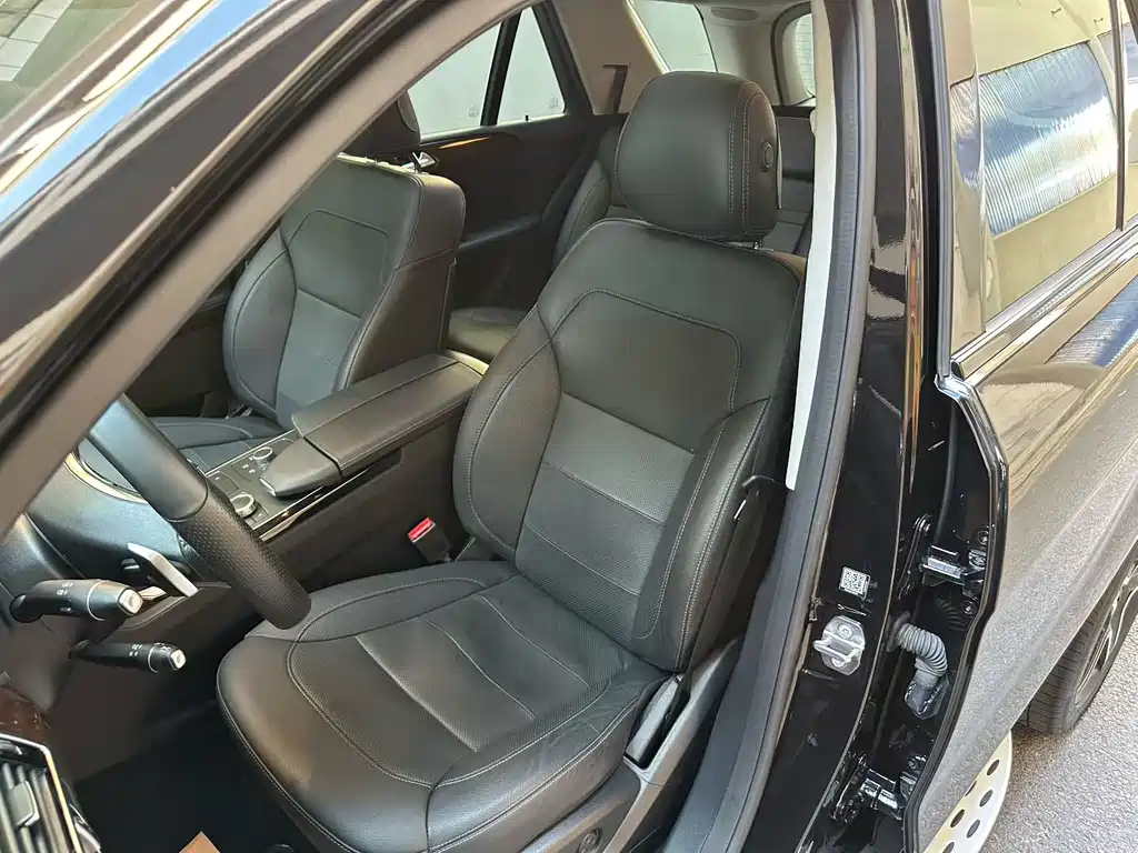 Mercedes-Benz GLE AMG — миниатюра 6