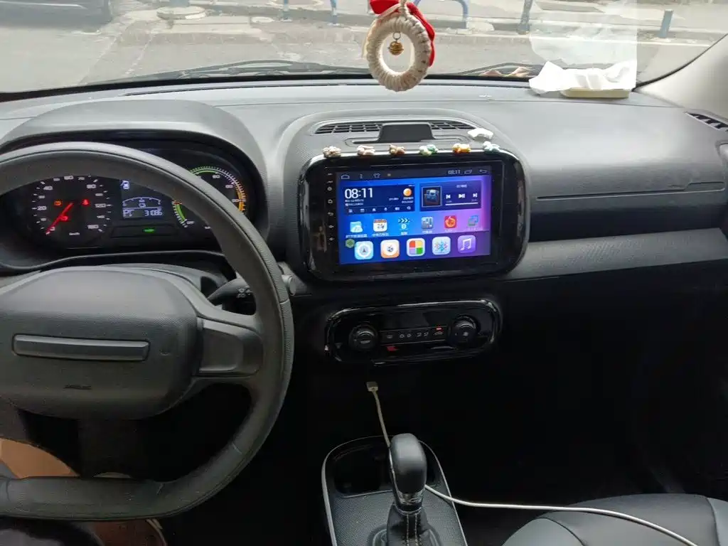 Roewe Clever — миниатюра 5