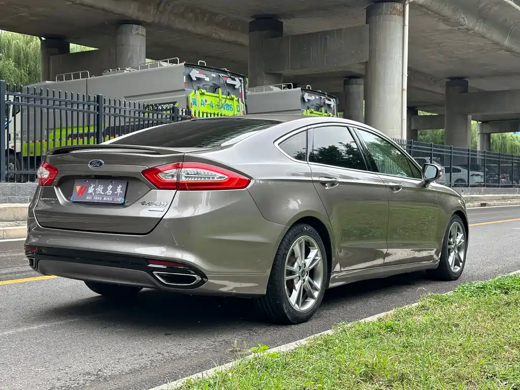 Ford Mondeo — миниатюра 4