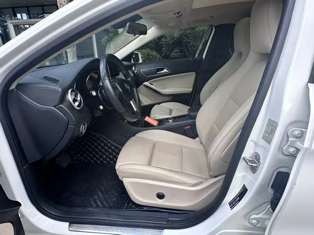Mercedes-Benz GLA — миниатюра 6