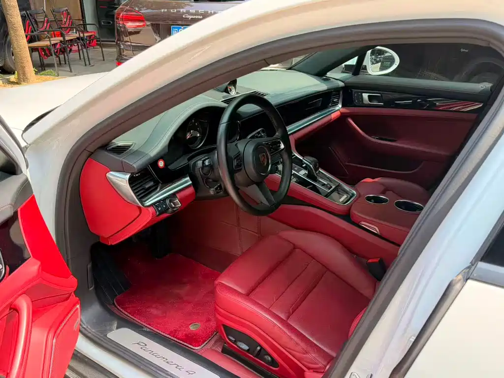 Porsche Panamera — миниатюра 3