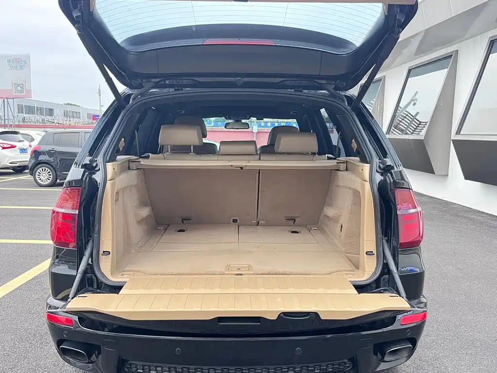 BMW X5 (Import) — миниатюра 24