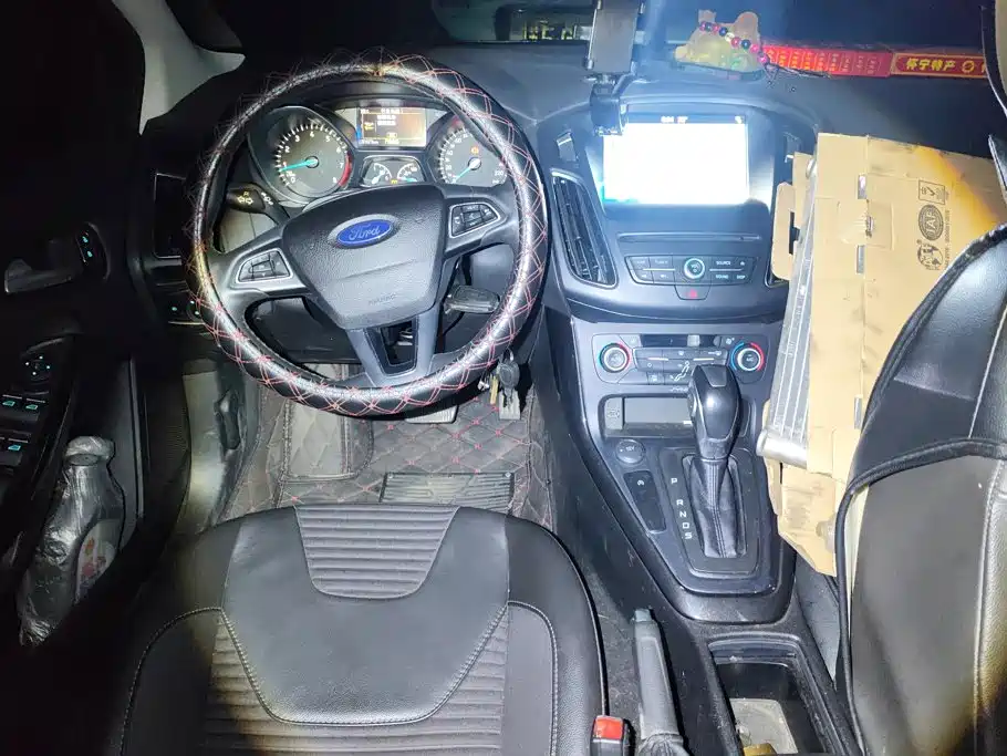Ford Focus — миниатюра 12