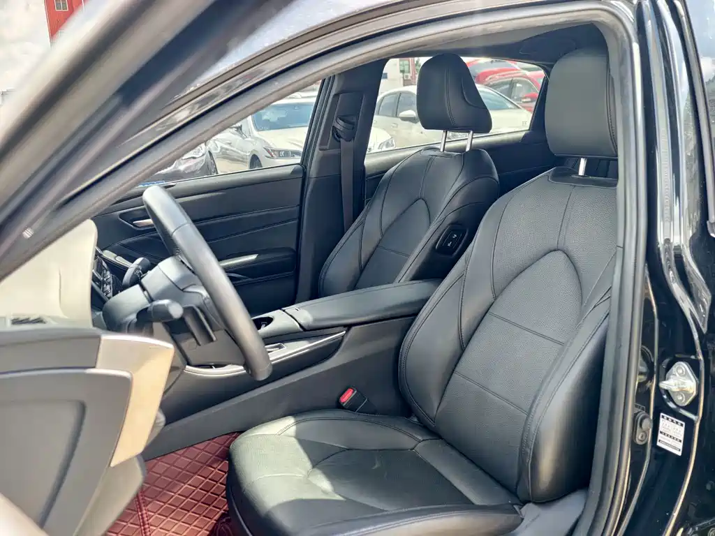 Toyota Avalon 2021 2.5L Luxury