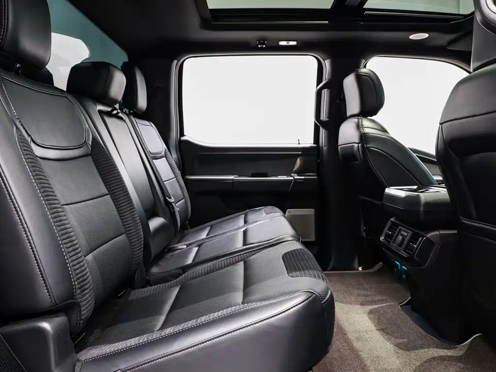 Ford F-150 Raptor — миниатюра 12