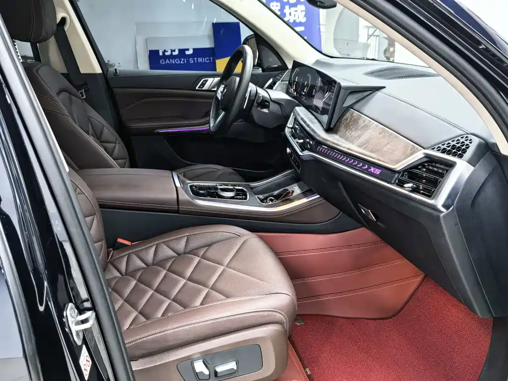 BMW X5 — миниатюра 10