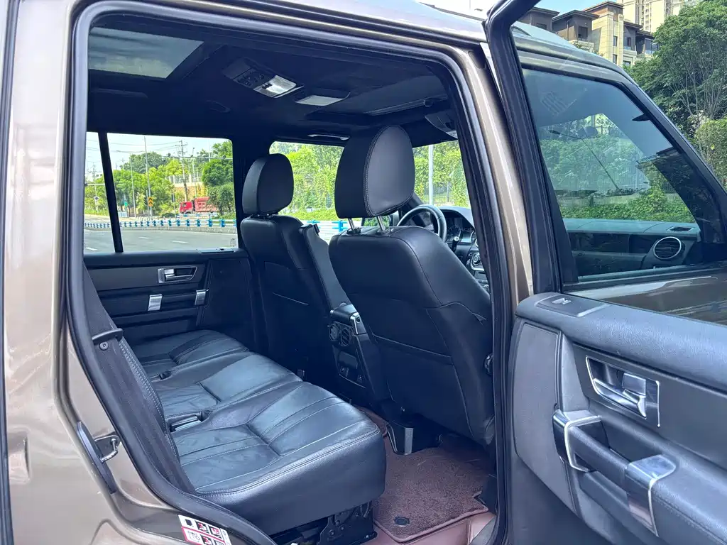 Land Rover Discovery — миниатюра 13
