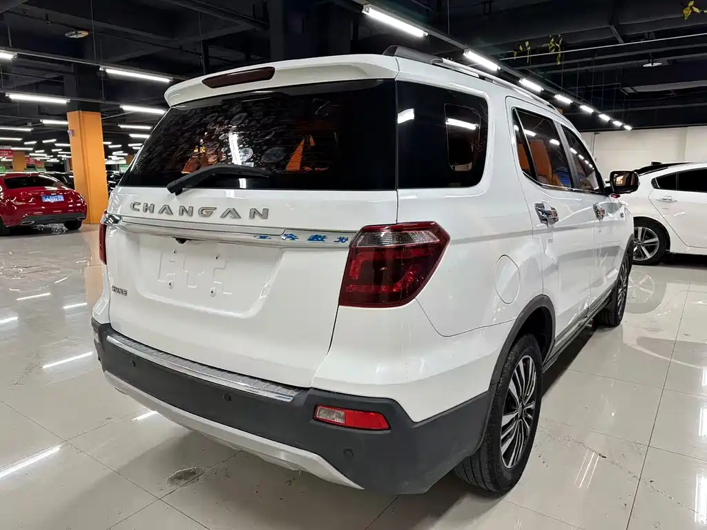 CHANGAN CHANGAN AUCHAN CX70
