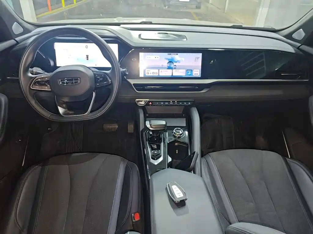 Geely Xingyue L — миниатюра 10