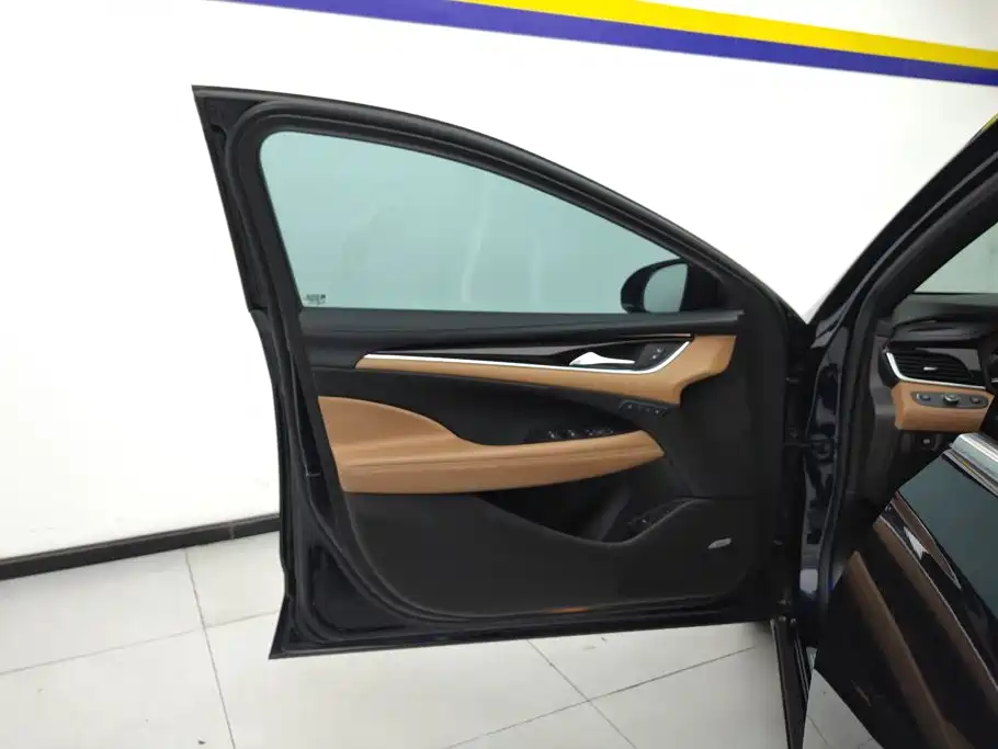 Buick LaCrosse — миниатюра 7