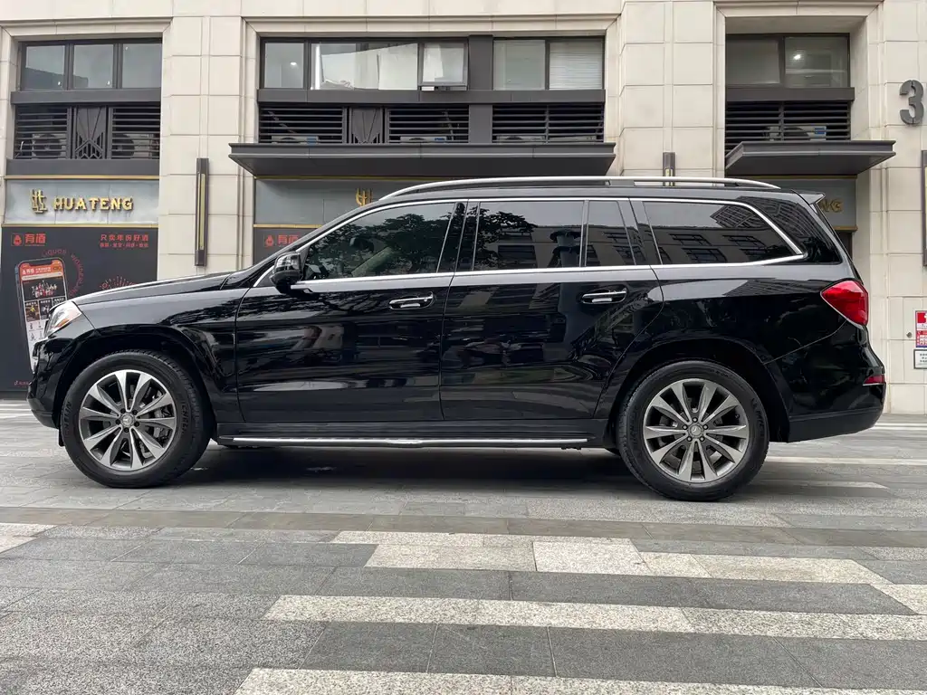 Mercedes-Benz GL 2015 GL 400 4MATIC