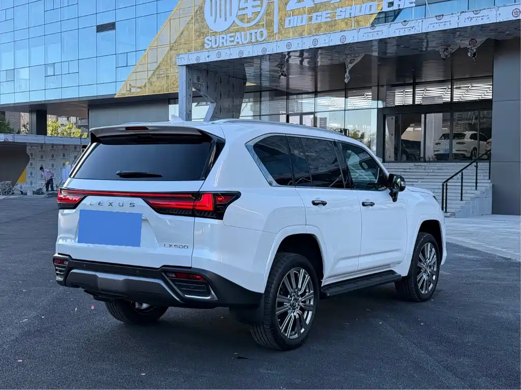 Lexus LX — миниатюра 3