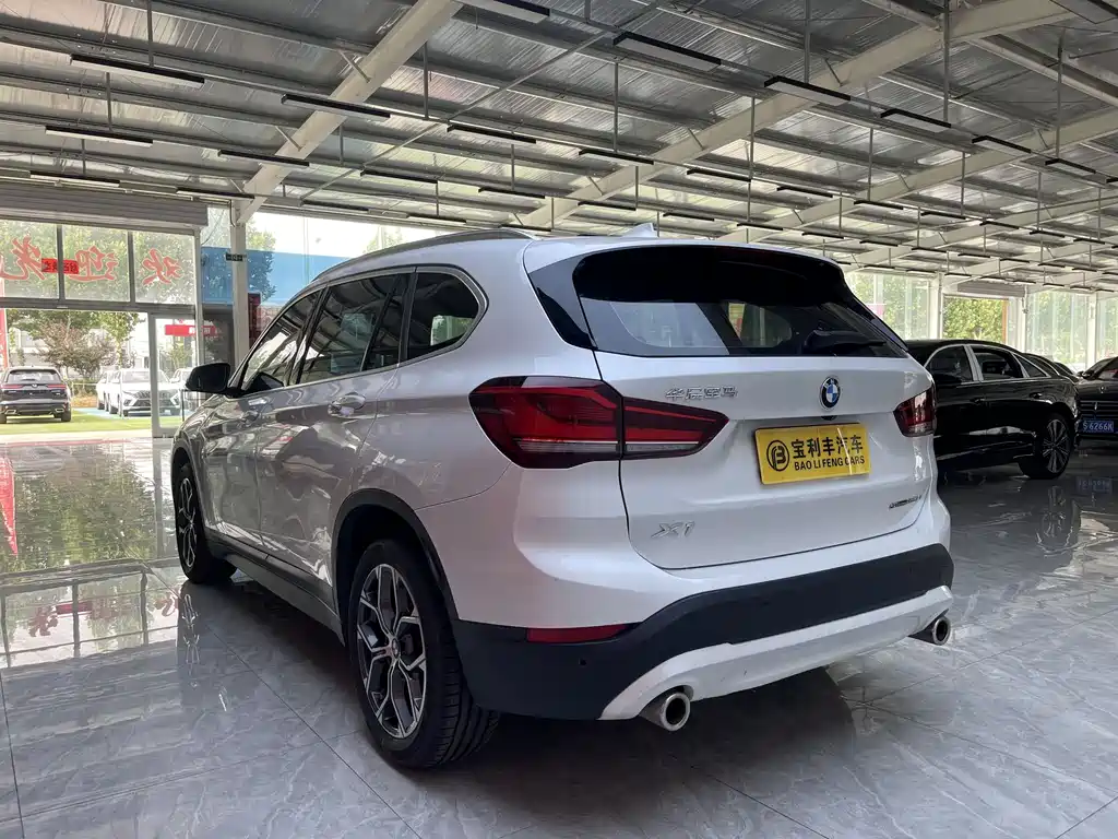 BMW X1 2020 sDrive25Li Lead
