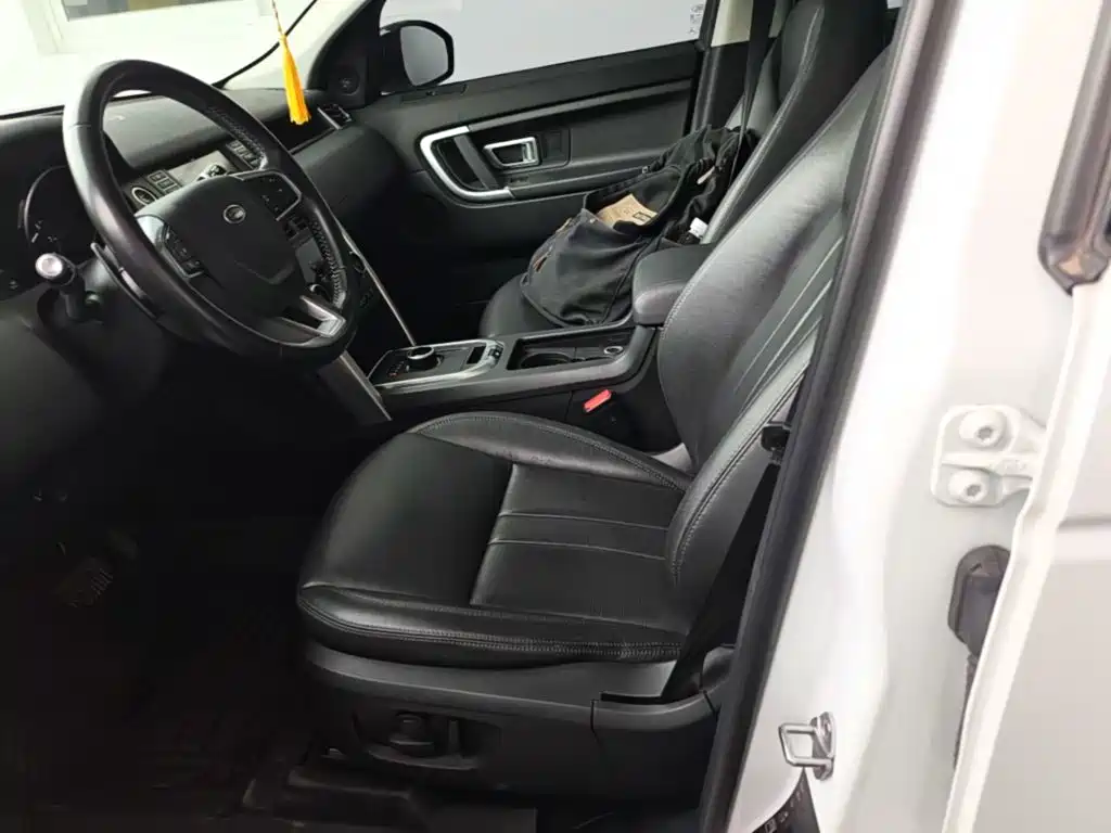 Land Rover Discovery Sport — миниатюра 15