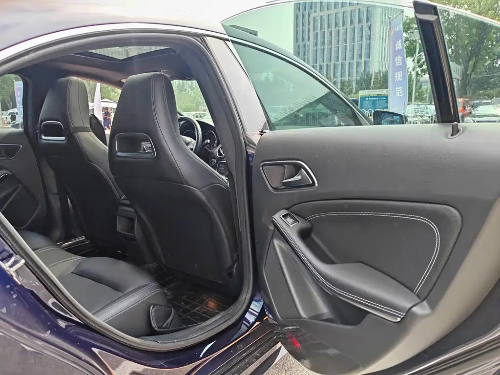 Mercedes-Benz CLA (Import) — миниатюра 15