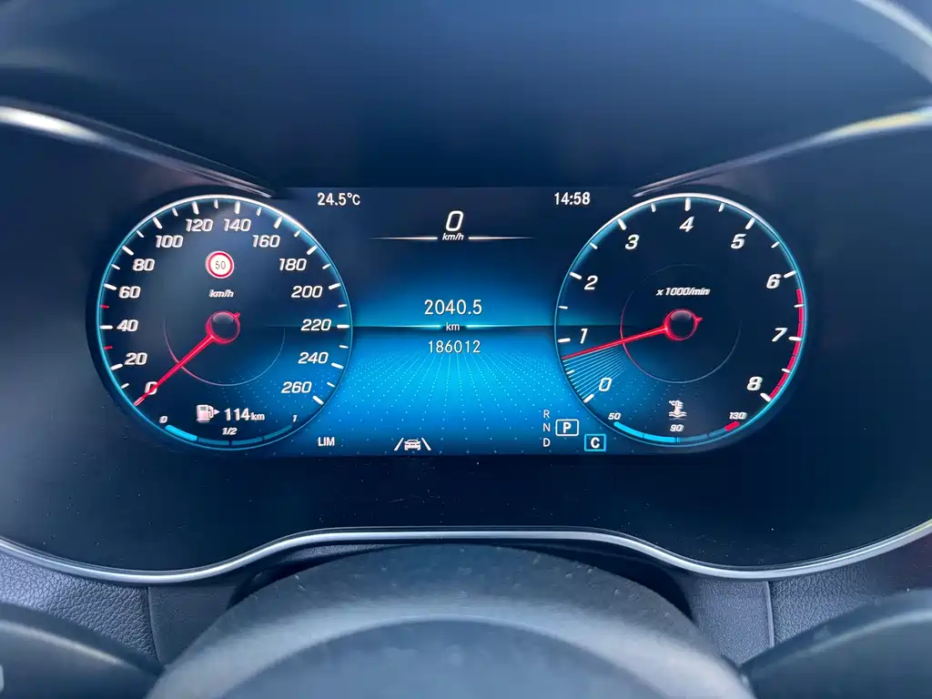 Mercedes-Benz GLC — миниатюра 5