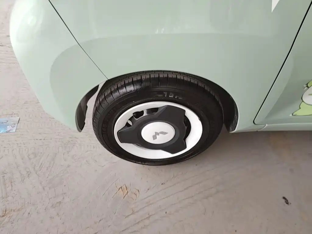 Wuling MINIEV — миниатюра 23