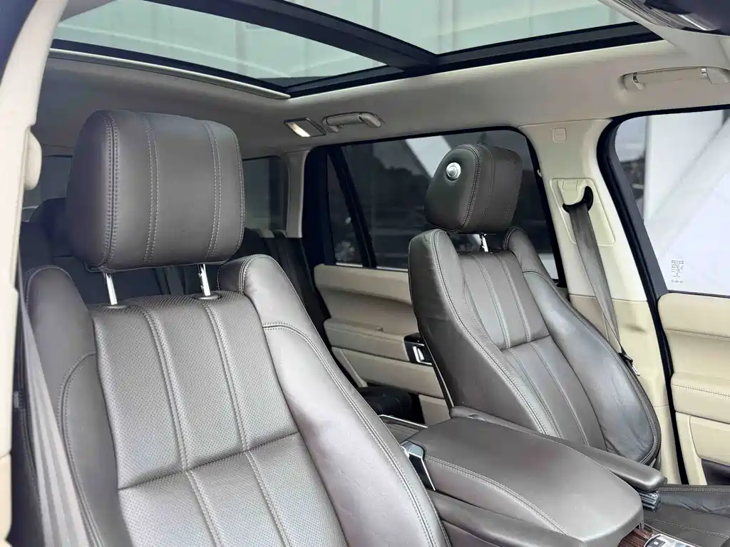 Land Rover Range Rover — миниатюра 11