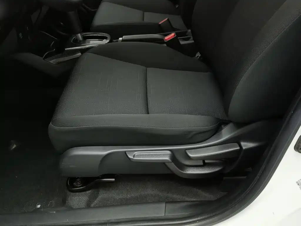 Honda Fit — миниатюра 20