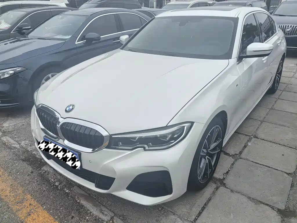 Купить BMW 3 Series