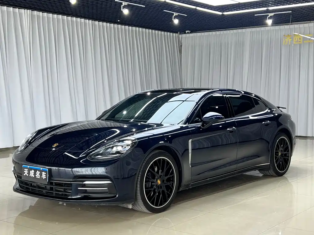 Porsche Panamera 2018