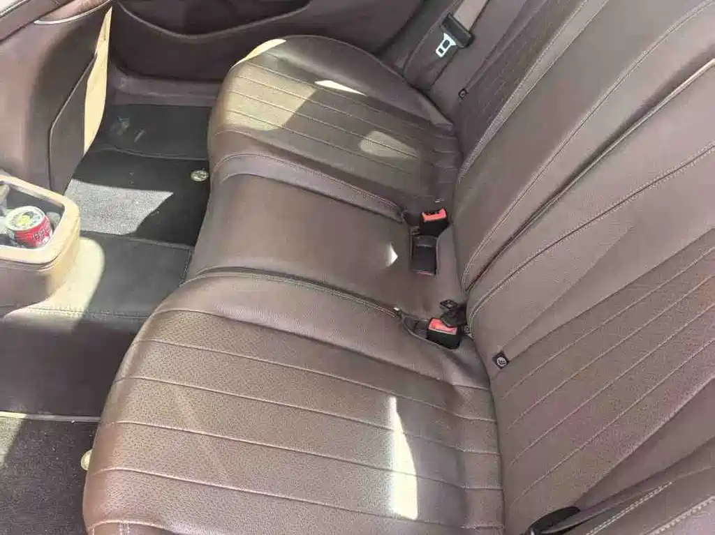 Mercedes-Benz E-Class New Energy — миниатюра 6
