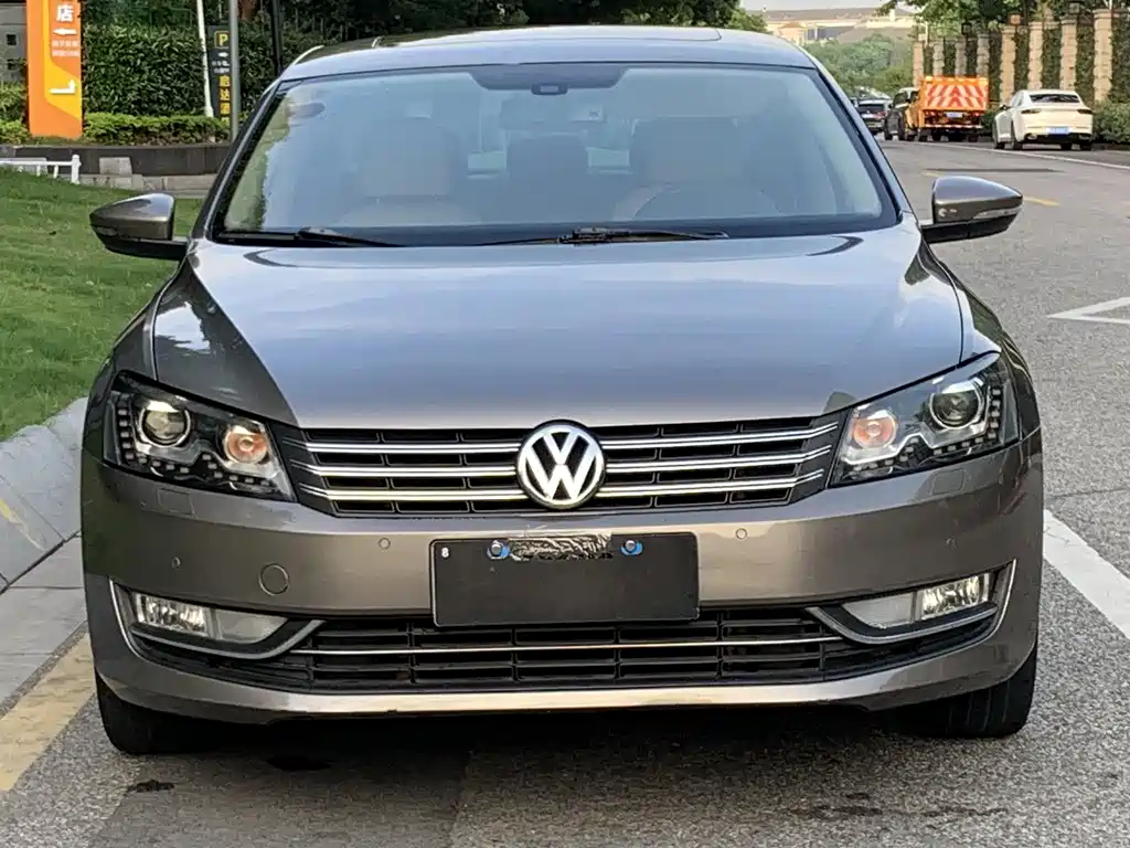 Volkswagen Passat 2014 1.8TSI DSG