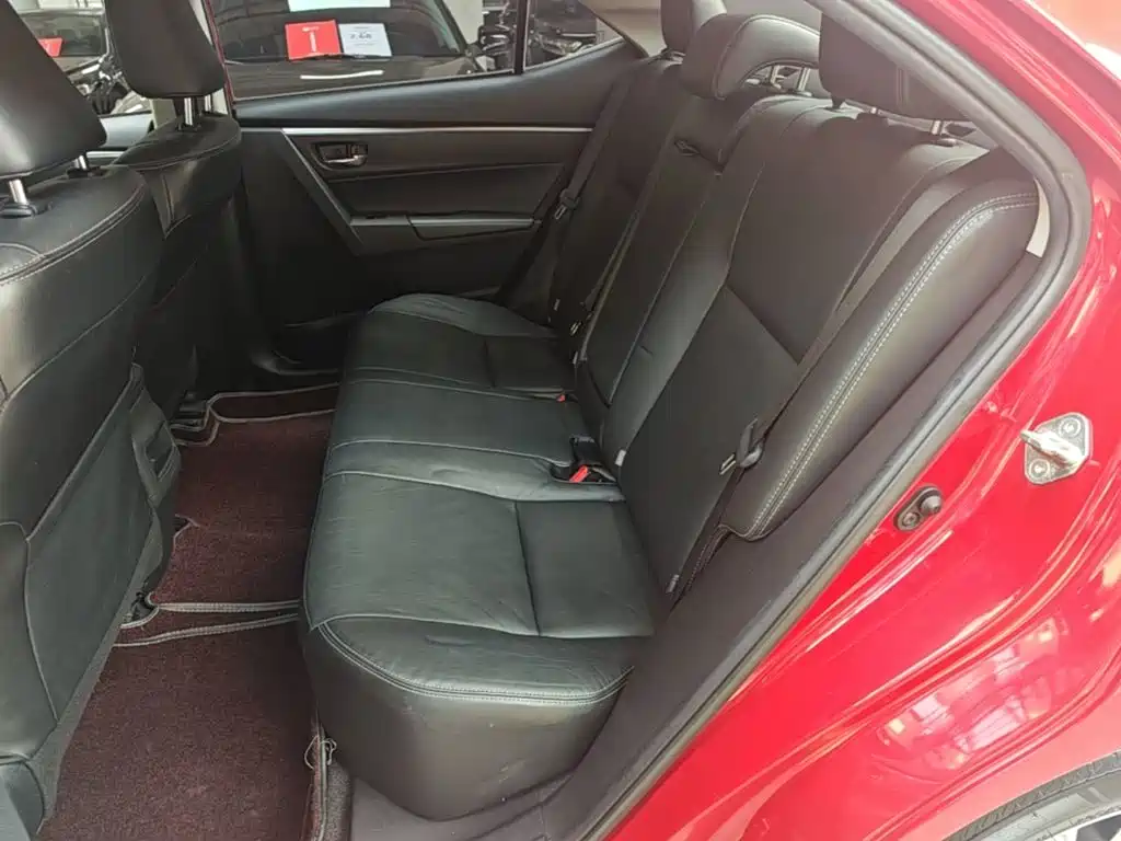 Toyota Corolla — миниатюра 17