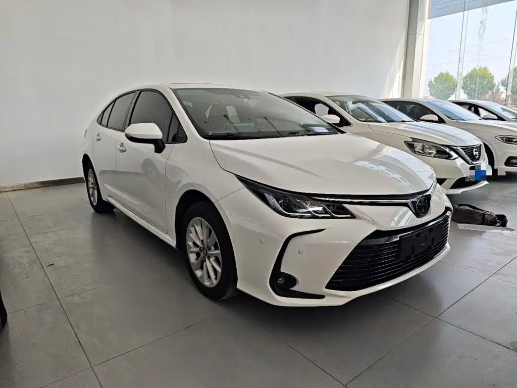 Toyota Corolla — миниатюра 4