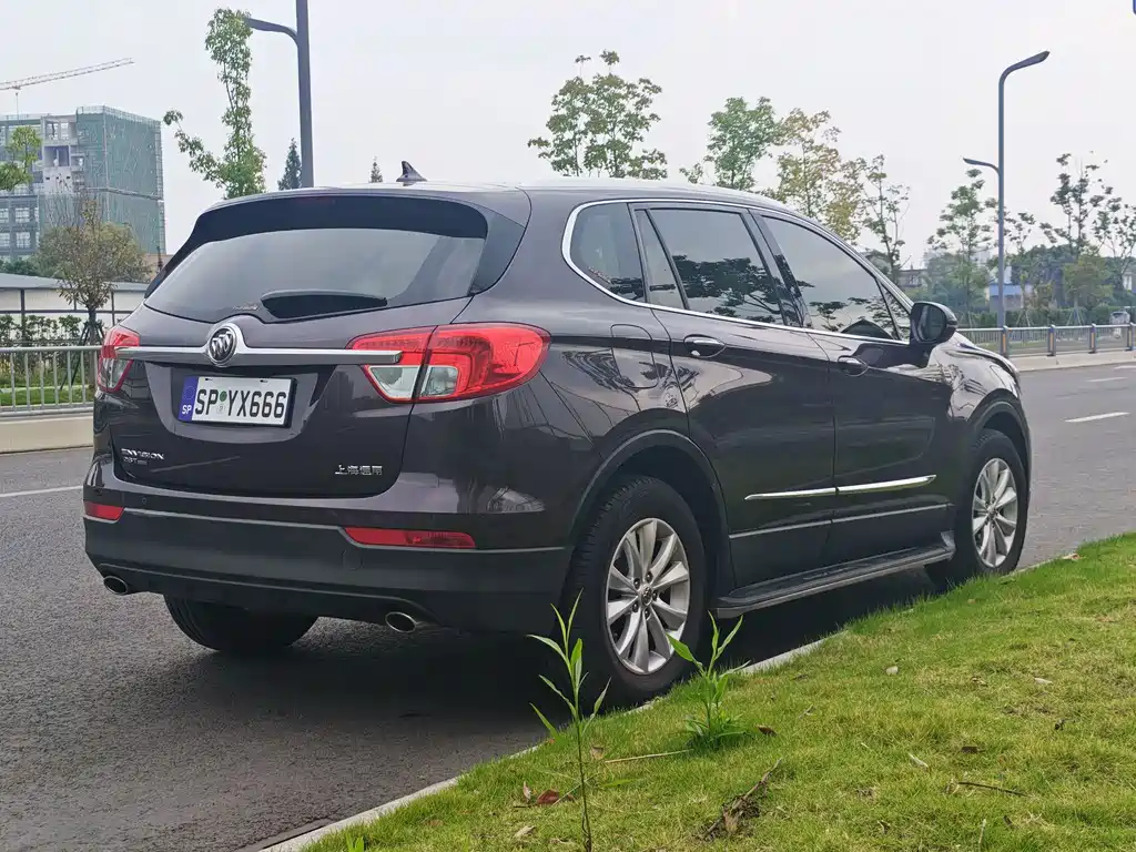 Buick Envision Plus — миниатюра 11