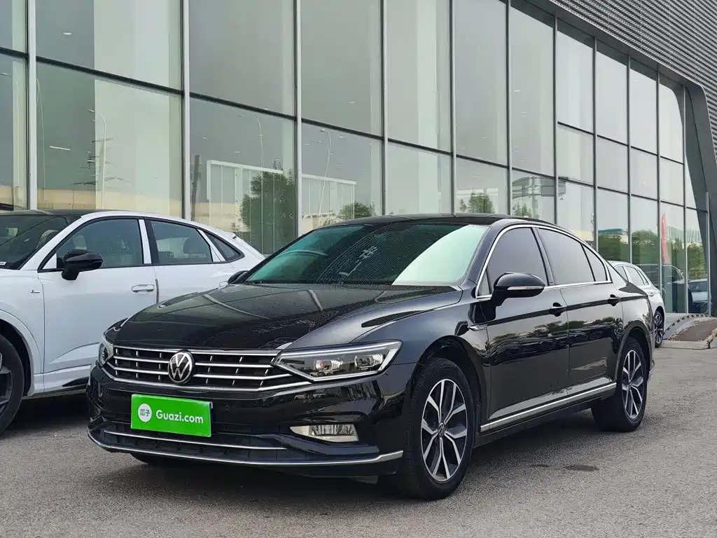 Volkswagen Magotan 2020 330TSI DSG Lead