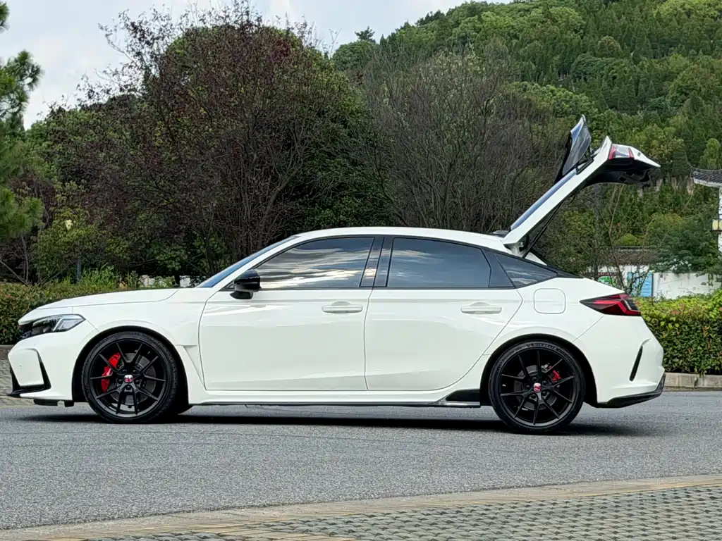 Honda Civic (Import) — миниатюра 8