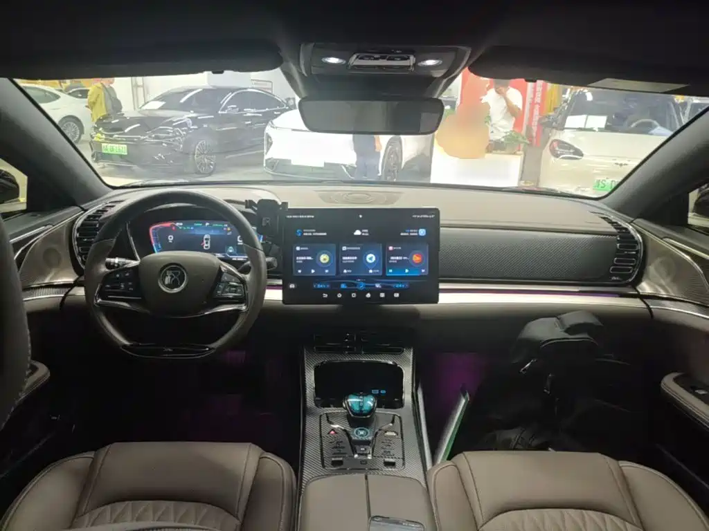 BYD Han — миниатюра 10