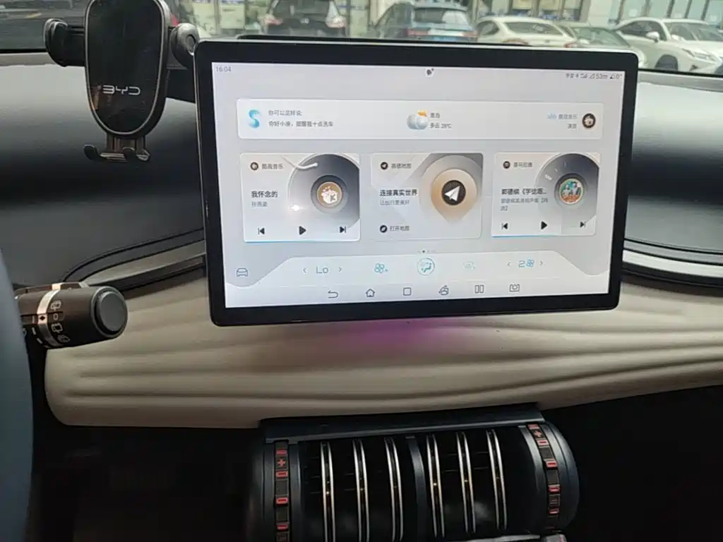 BYD Yuan Plus — миниатюра 13