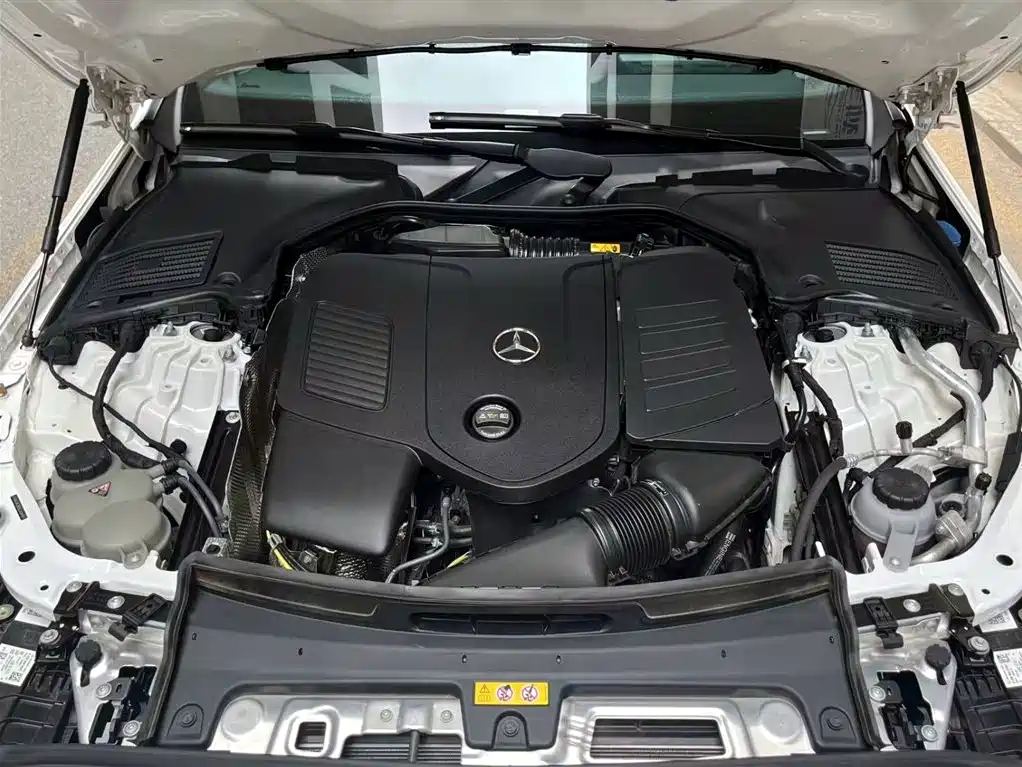 Mercedes-Benz C-Class C 2025 C 260 L Sport