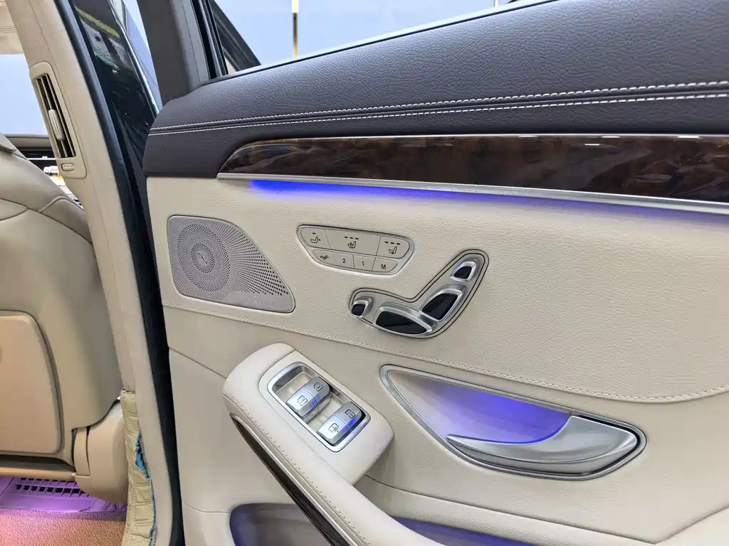 Mercedes-Benz S-Class — миниатюра 8