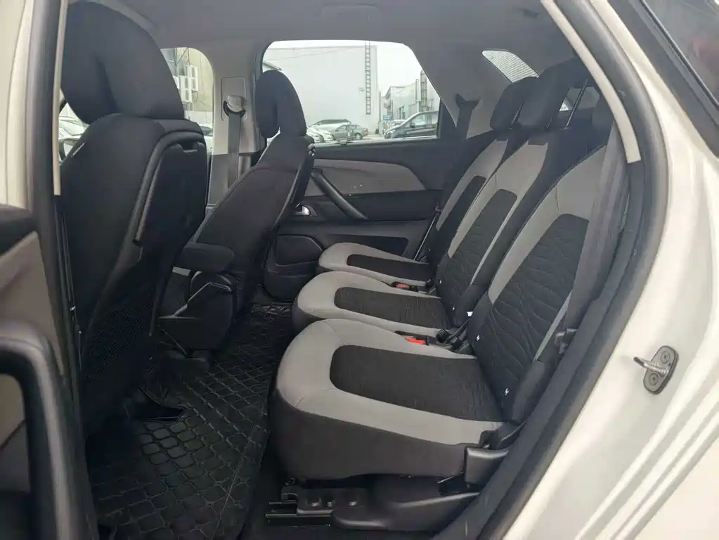 Citroen C4 Picasso — миниатюра 5