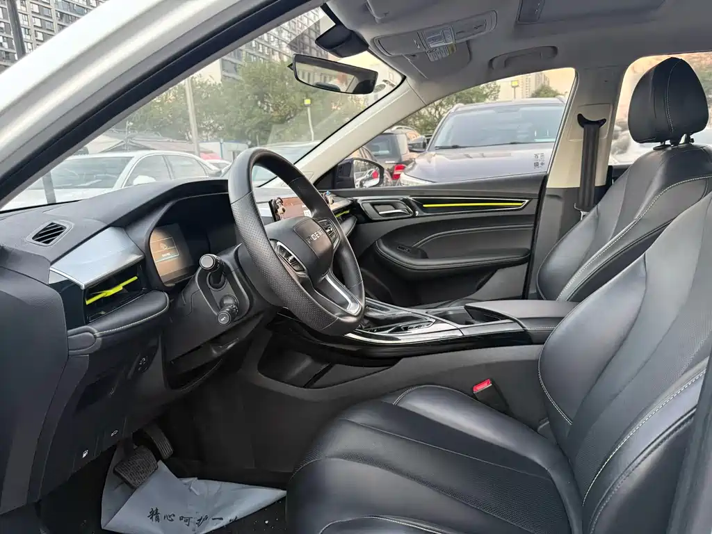 Roewe i5 — миниатюра 4
