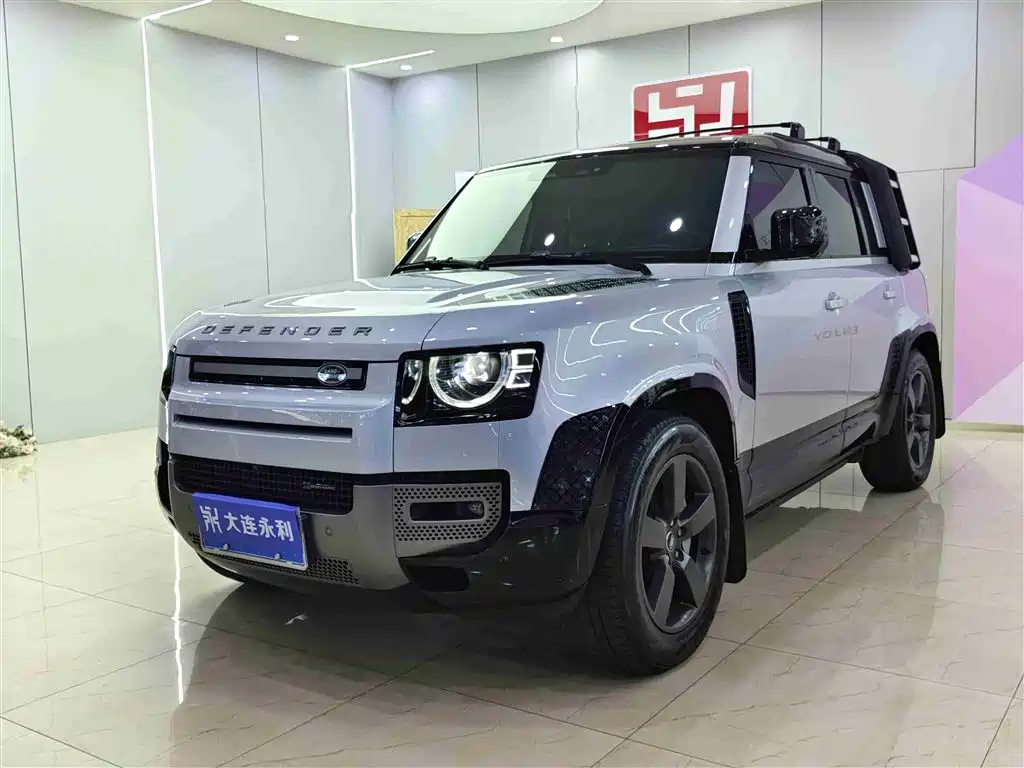 Land Rover Defender 2022