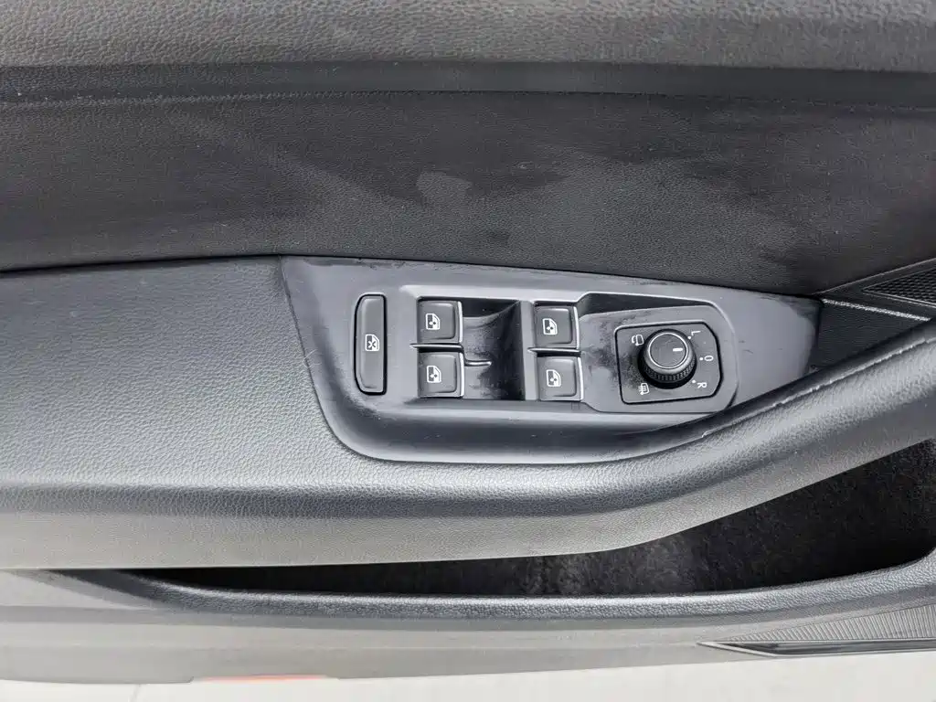 Volkswagen Magotan — миниатюра 9