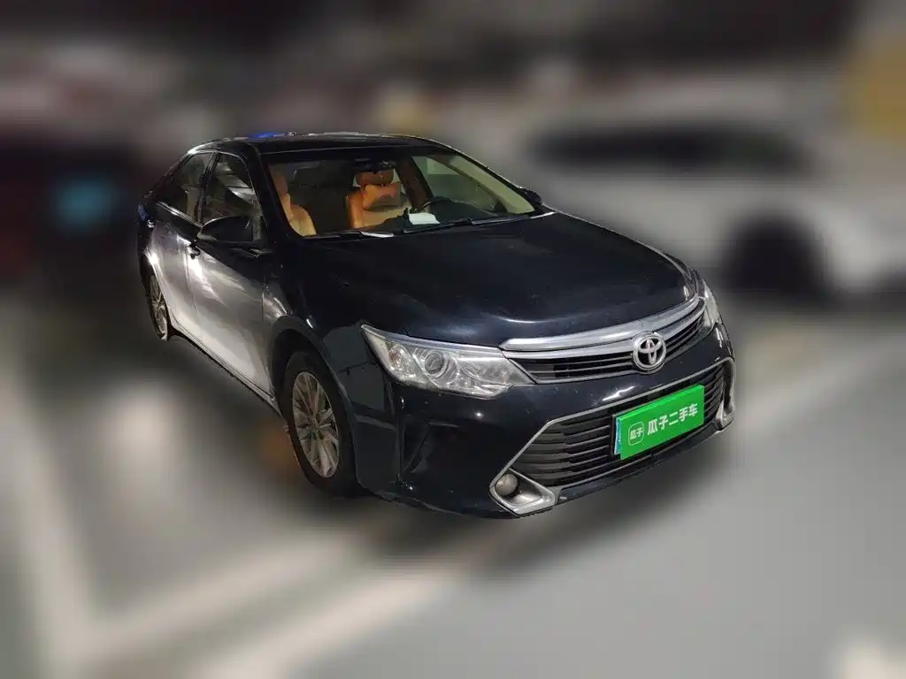 Toyota Camry — миниатюра 4