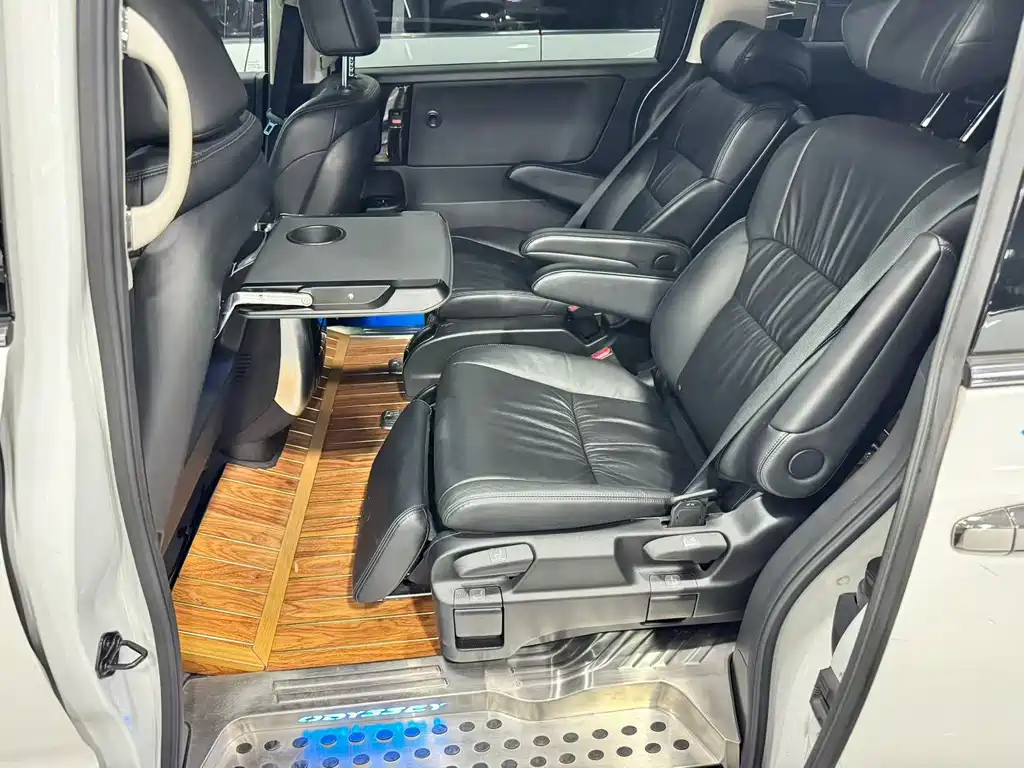 Honda Odyssey — миниатюра 2