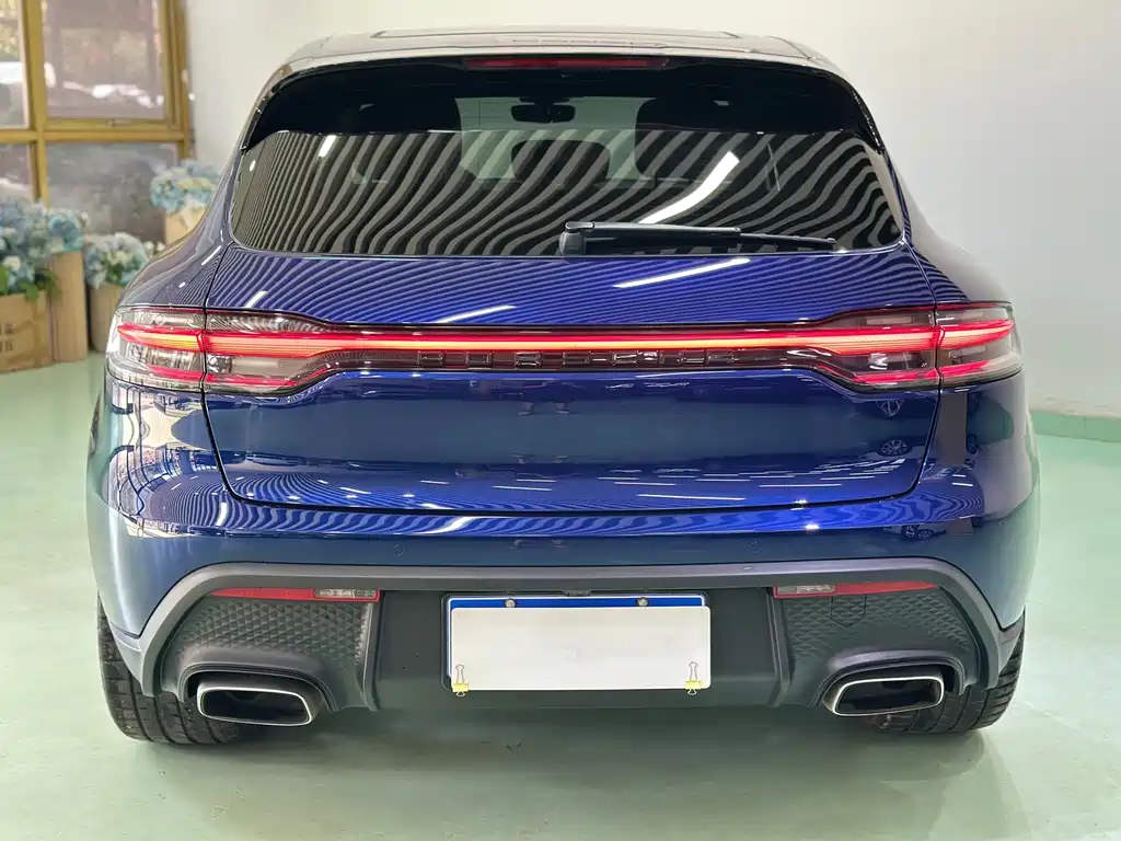 Porsche Macan — миниатюра 5