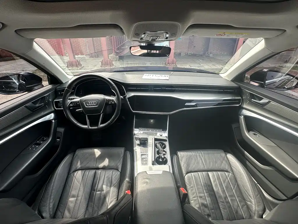 Audi A6L — миниатюра 12