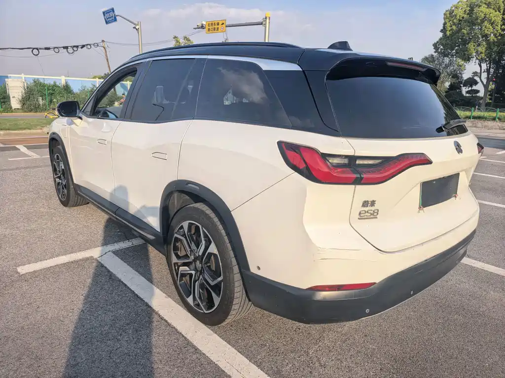 NIO ES8 — миниатюра 8