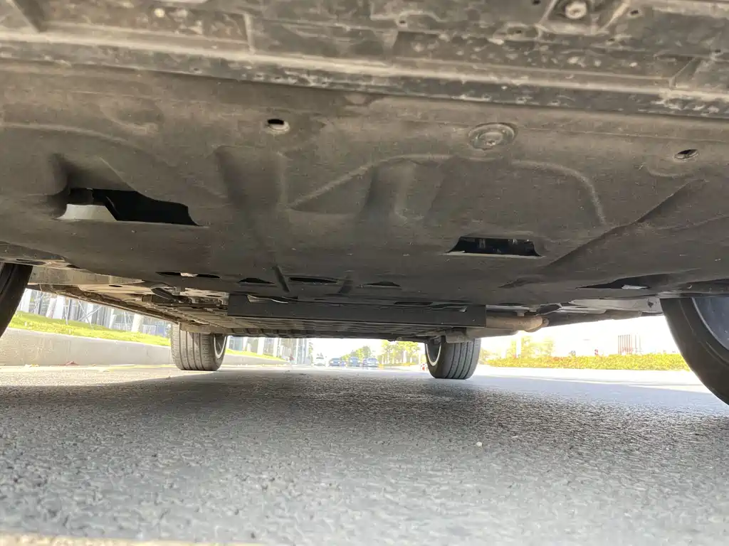 GEELY GALAXY GALAXY L7