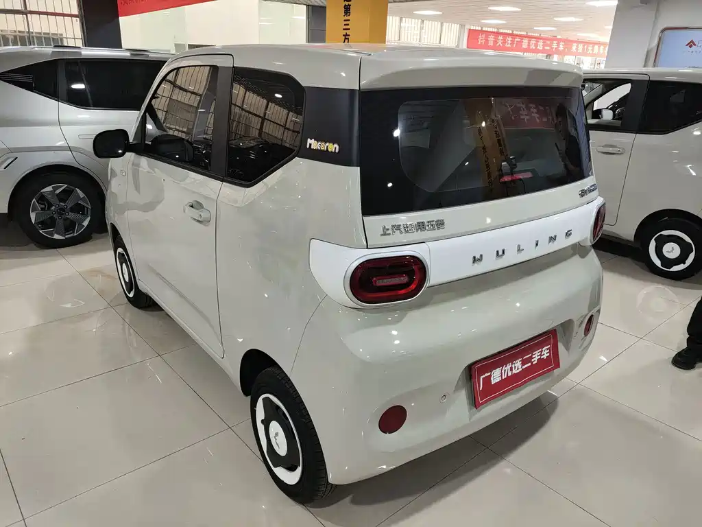 Wuling MINIEV — миниатюра 7